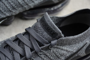 AIR-VAPORMAX-FLYKNIT-2.0-BLACKGREY-942842-002f-300x200 AIR VAPORMAX FLYKNIT 2.0 BLACKGREY - 942842-002f