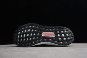 ADIDAS-ULTRABOOST-19-B37704b-300x200 ADIDAS ULTRABOOST 19 B37704b